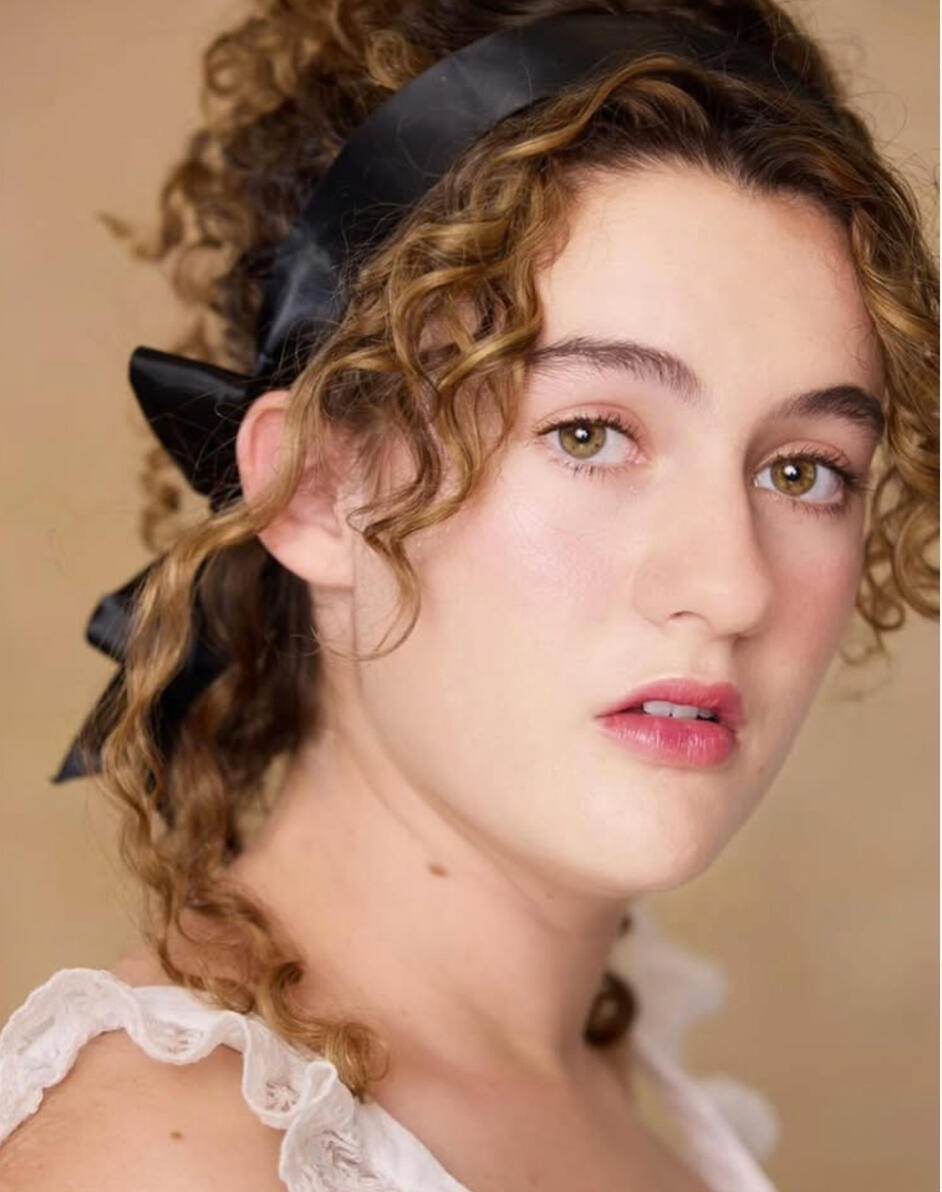 Avery Eletto as Cameron