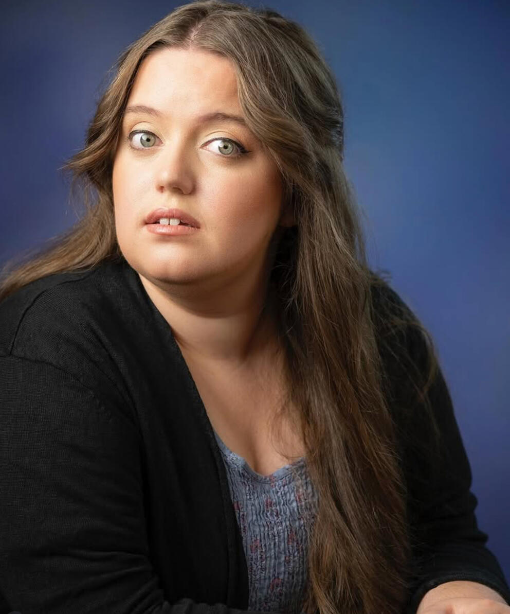 Holly Simon as Zayne